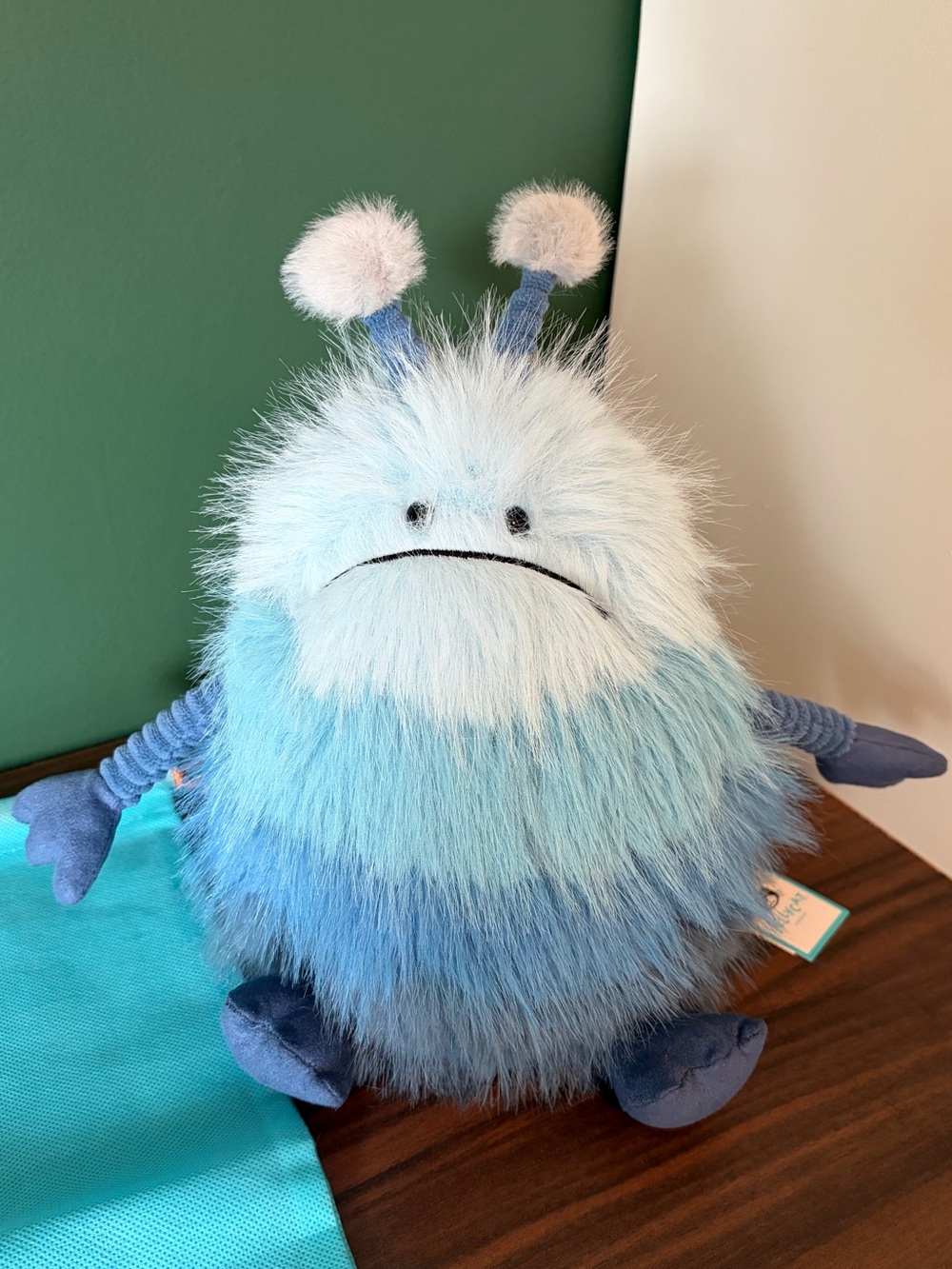 Authentic Jellycat Zumblebi Alien with dust bag. - BNWT